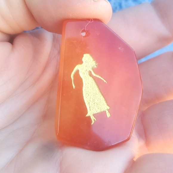 New Hand Carved Virgo Red Onyx Agate Polygon Pendant Amulet. - Picture 1 of 5